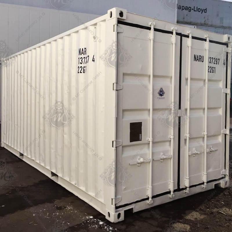 Ein weißer 20-Fuß-Lagercontainer mit der Aufschrift NARU 137297-4.